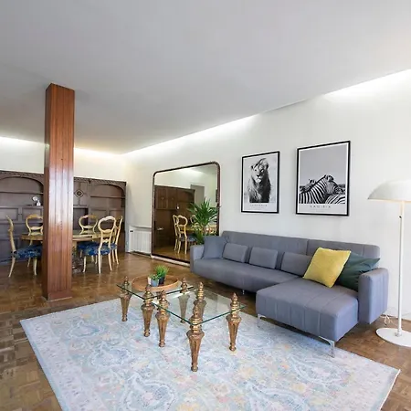 Apartamento Vistas A La Playa De La Concha, Apto Familiar Grande San Sebastián