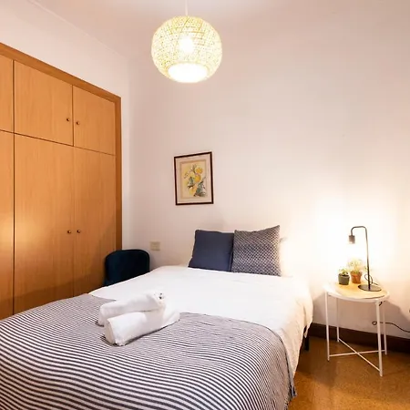 Apartamento Vistas A La Playa De La Concha, Apto Familiar Grande San Sebastián